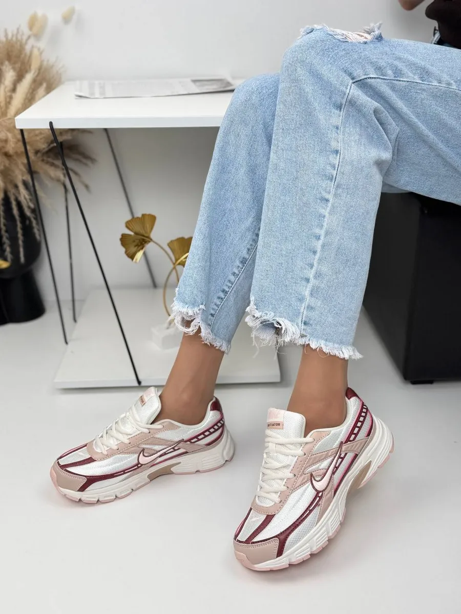 کفش نایک اینیشیتور صورتی قرمز Nike Initiator