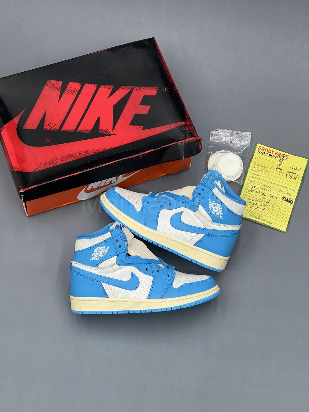 کفش جردن وان ساقدار آبی سفید Jordan 1 Retro High UNC Reimagined