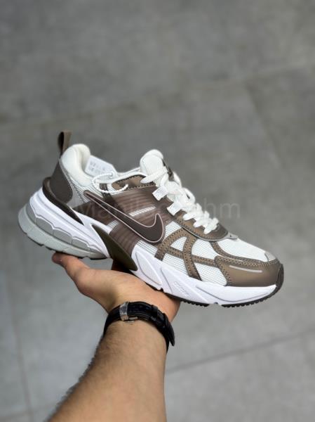 کتونی نایک وی تو کی سفید قهوه ای Nike V2K Run Mink White Brown