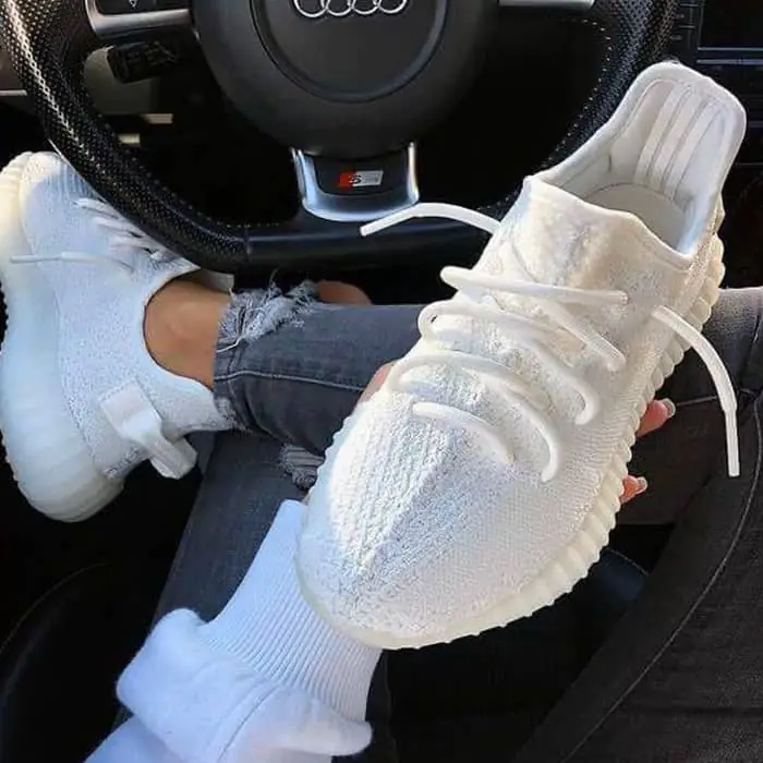 کتونی آدیداس یزی بوست سفید Adidas Yeezy Boost 350 white V2