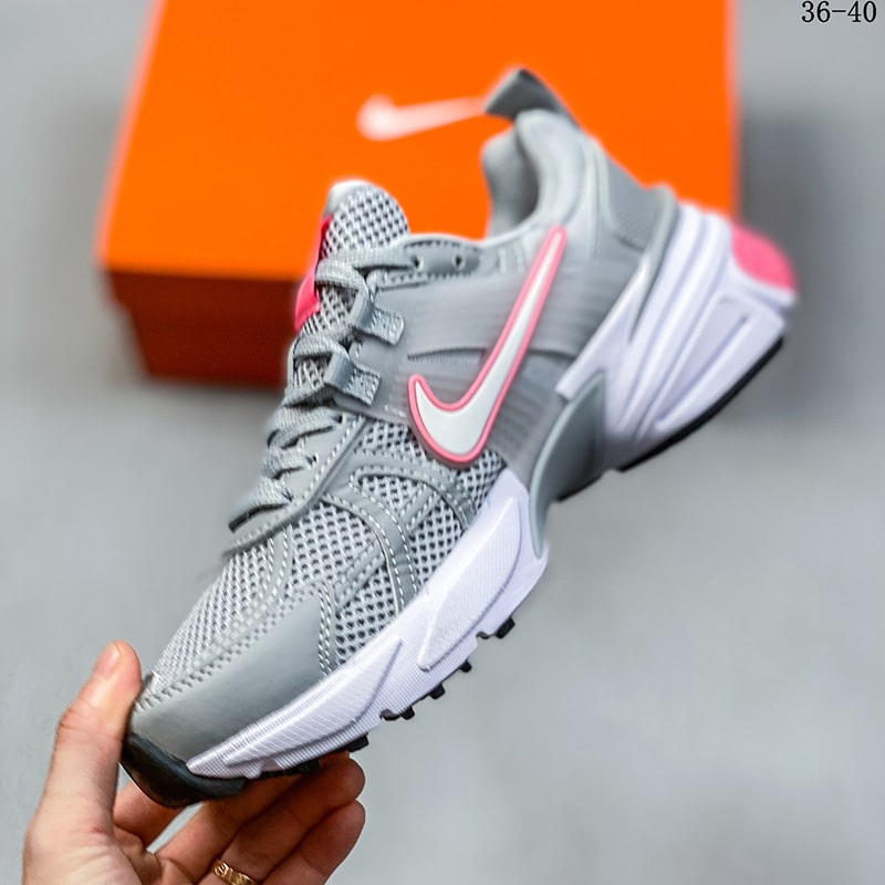 کتونی نایک وی تو کی ران طوسی NIKE V2K RUN