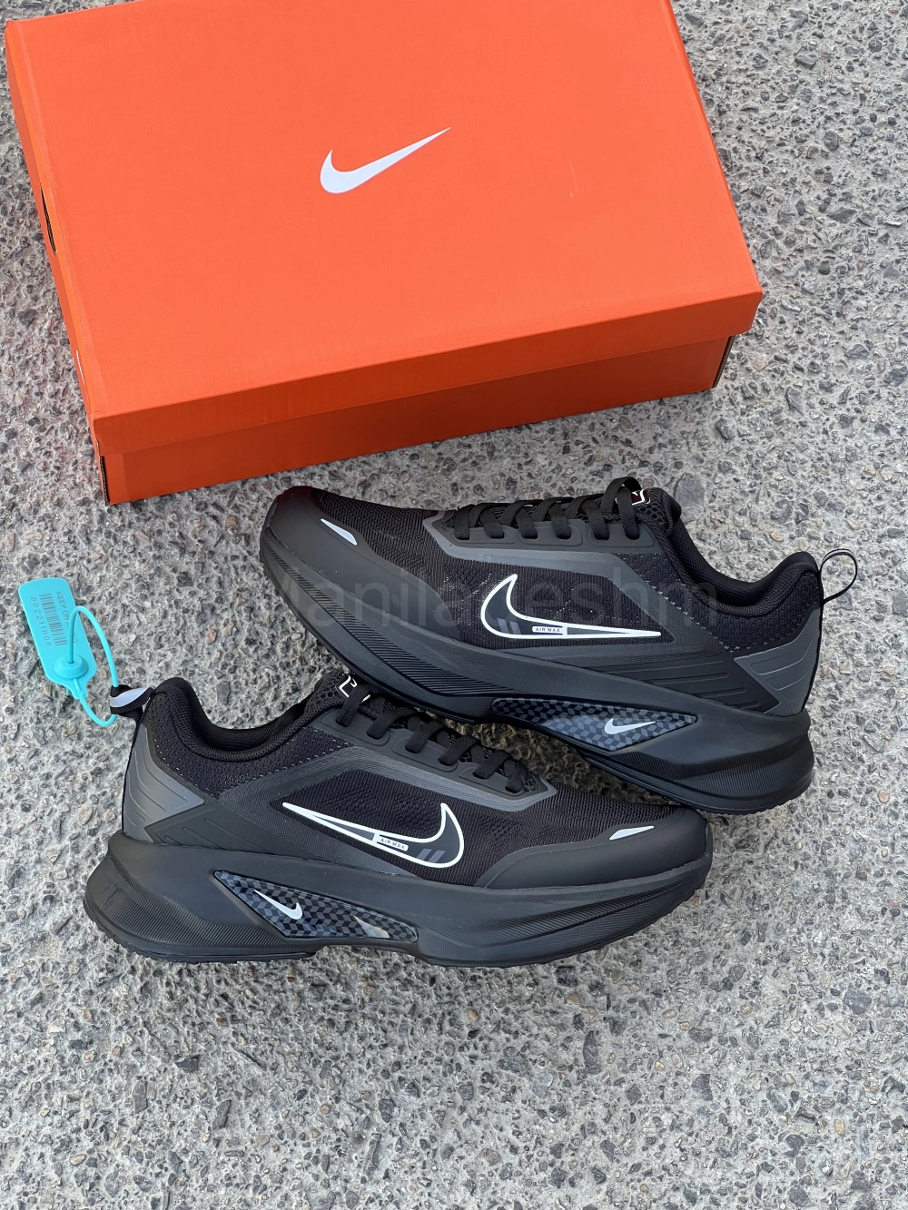 کفش نایک ایر مکس زوم وین فلو مشکی Nike Air Max Zoom Winflo