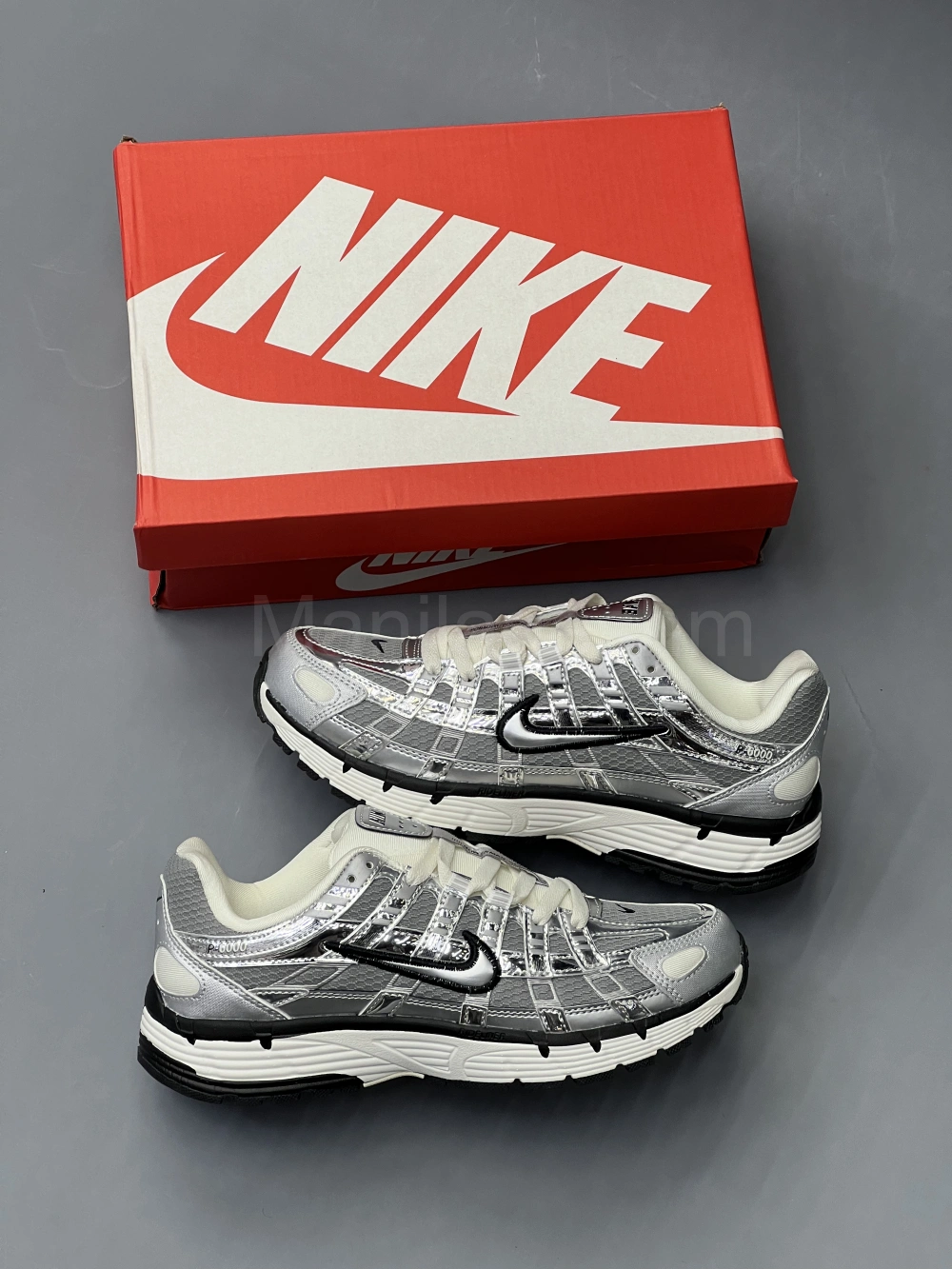 کفش نایک پی 6000 نقره‌ای Nike P-6000 Metallic Silver