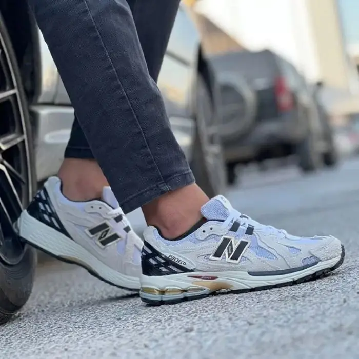 کفش نیوبالانس New Balance 1906R