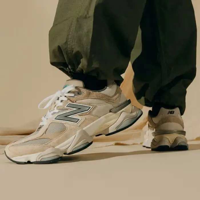 کتونی نیوبالانس 9060 کرمی New Balance