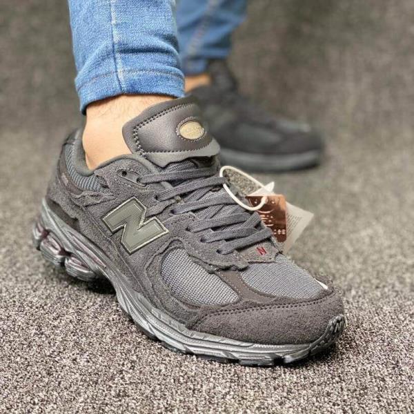 کتونی نیوبالانس 2002R مشکی New Balance