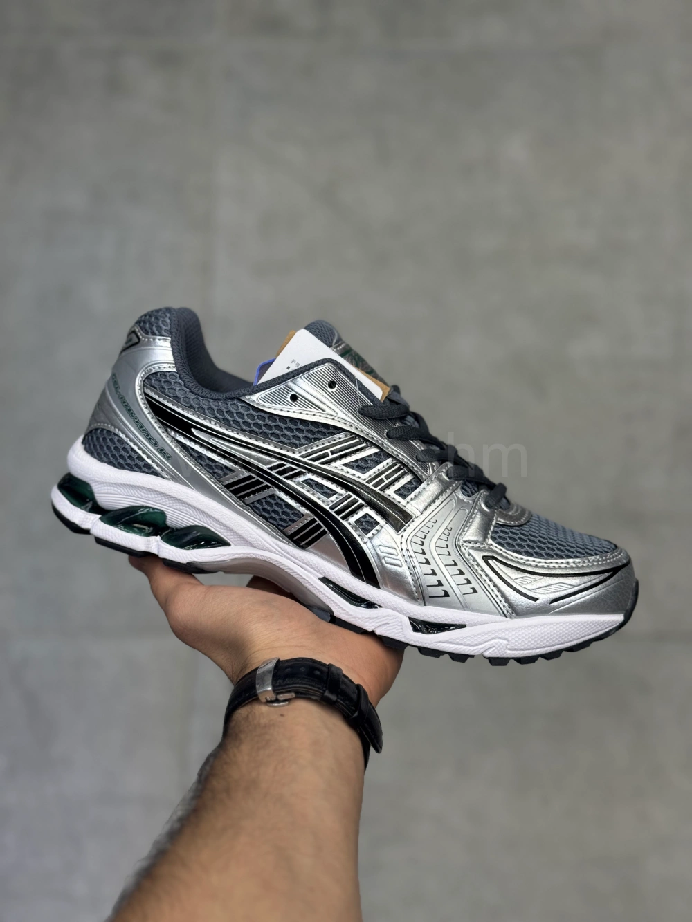 کفش اسیکس کایانو 14 نقره‌ای طوسی تیره ASICS Kayano 14 Metropolis