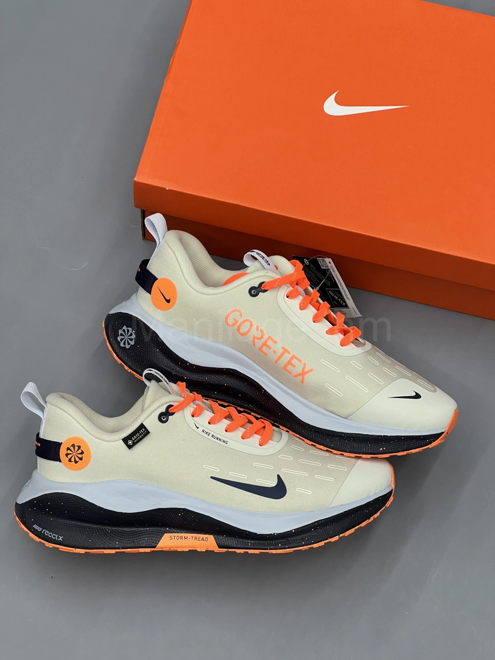 کفش نایک رانینگ اینفینیتی ران 4 گورتکس کرم Nike Infinity Run 4 Gore-Tex