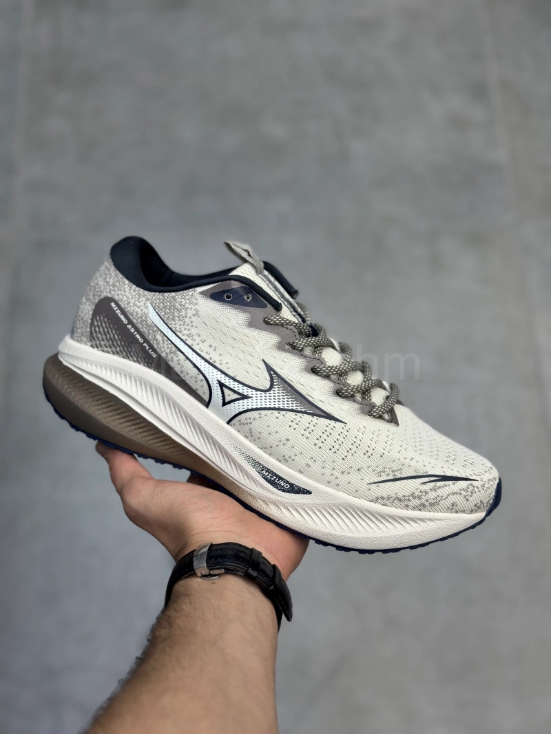 کفش میزانو استرو پلاس شیری قهوه‌ای Mizuno Astro Plus White khaki Navy