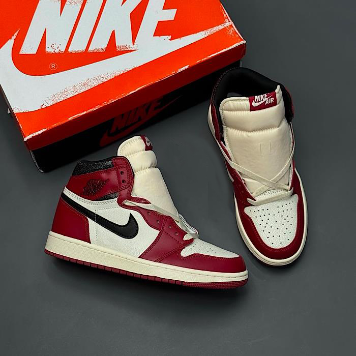 کفش جردن وان ساقدار شیکاگو مشکی قرمز Jordan 1 High Chicago