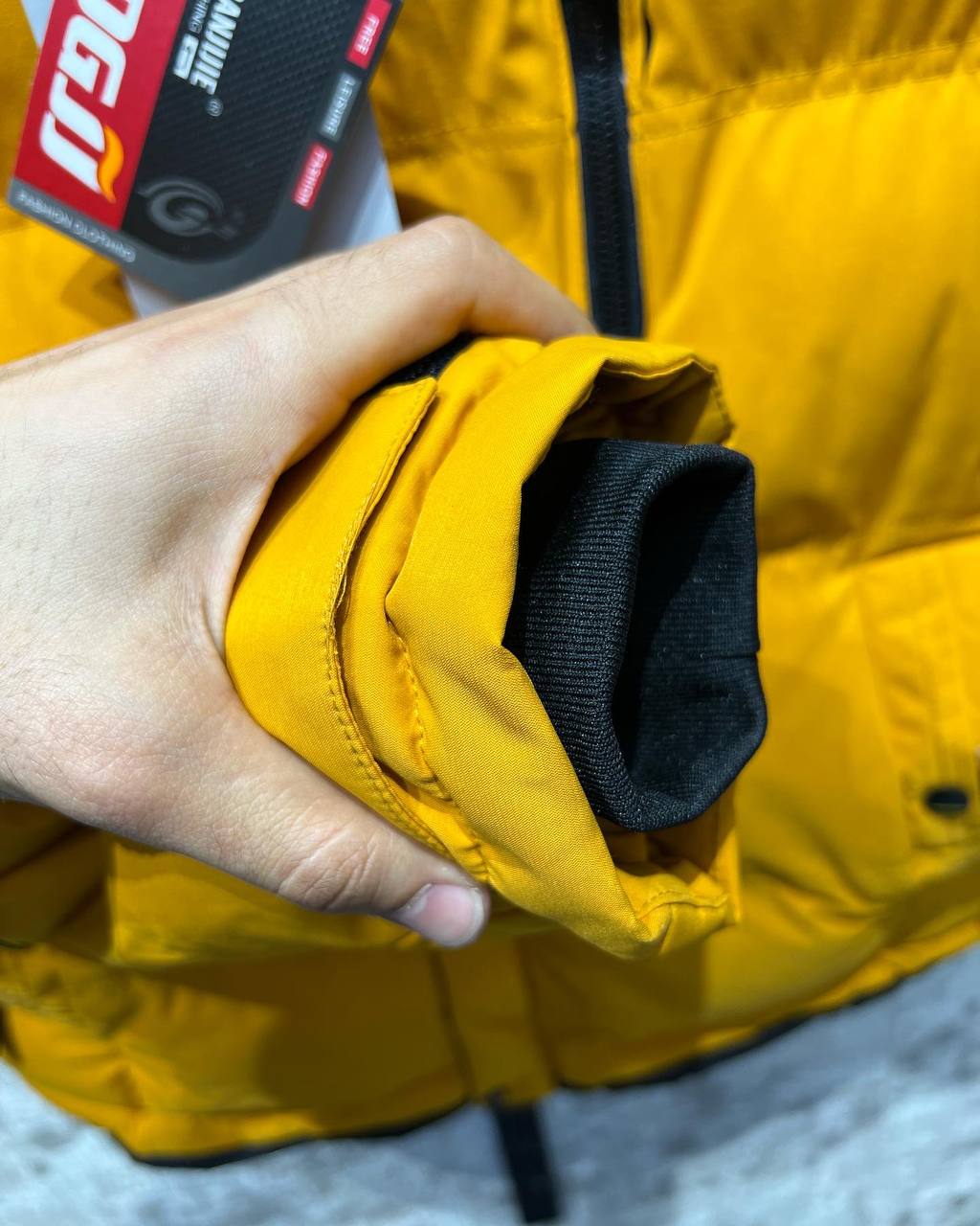 کاپشن نیم اور اسپورت