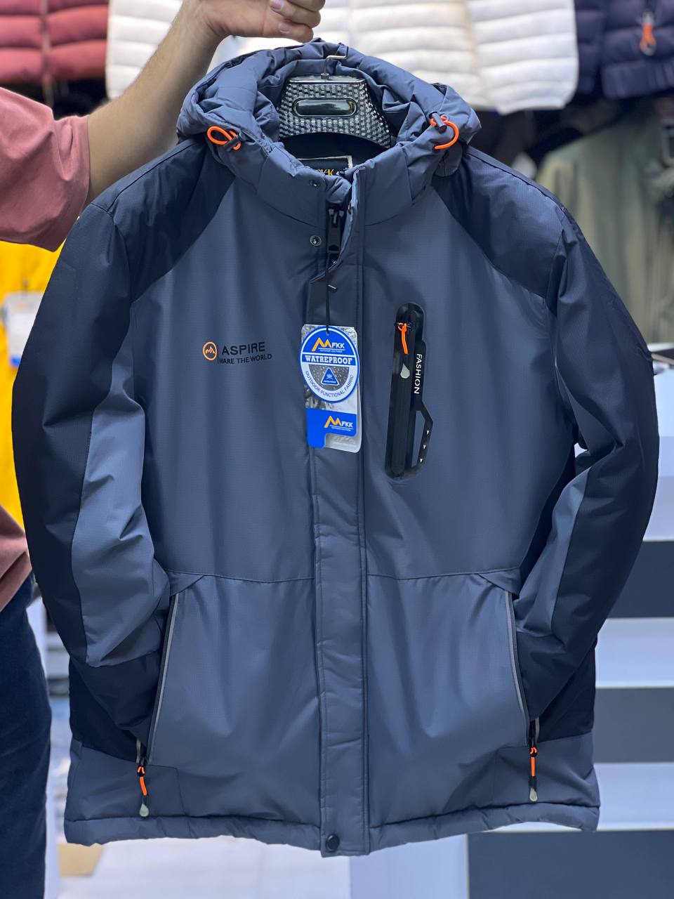 کاپشن گورتکس کد 82307	